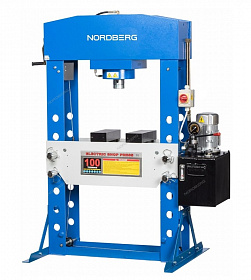 На сайте Трейдимпорт можно недорого купить Пресс, электрогидравлический, усилие 100 тонн NORDBERG N36100E. 